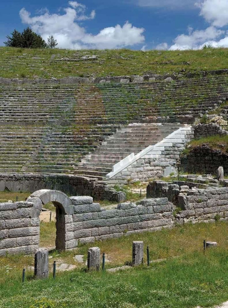 Ancient-theater-Epirus