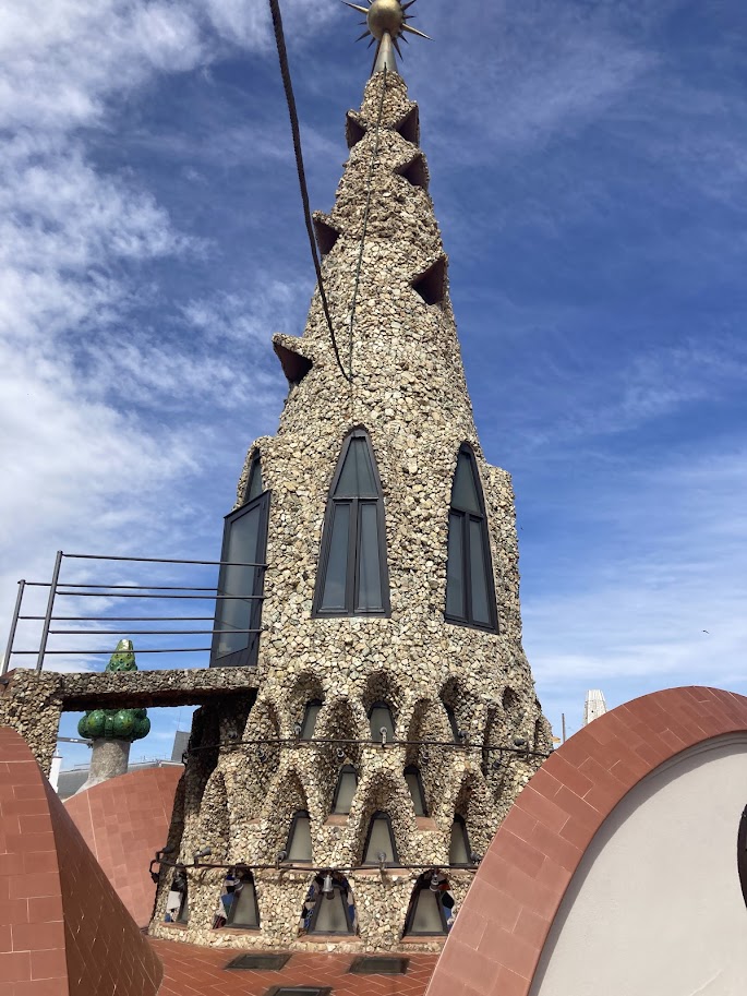 Καμινάδα του Palau Güell του Antoni Gaudí στη Βαρκελώνη