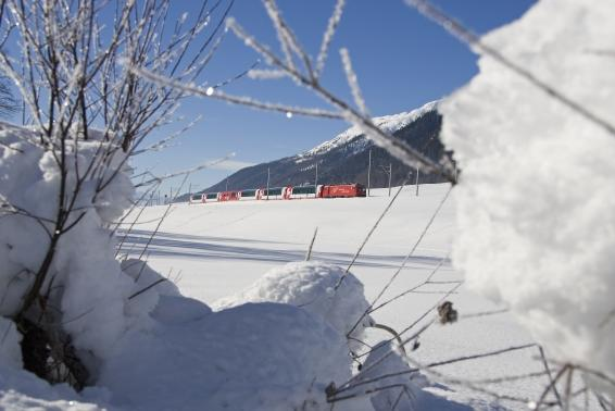 χειμερινές αποδράσεις με τρένο στην Ελβετία